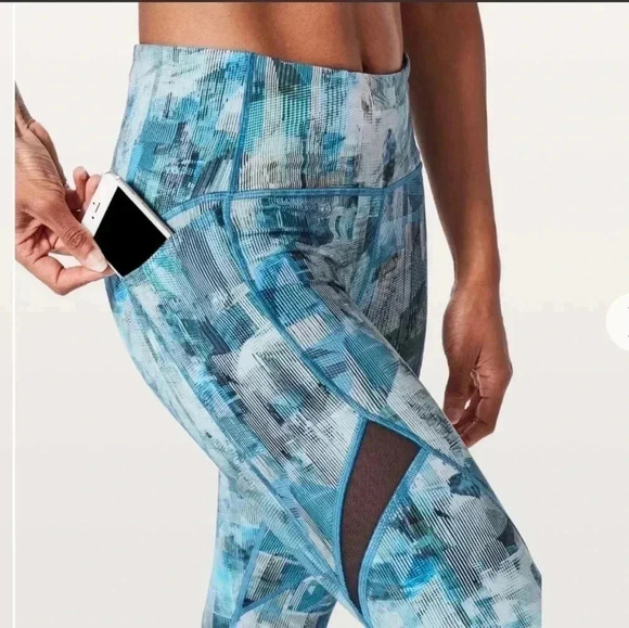 Lululemon On Pace Tight 7/8 *25"Sun Dazed Multi Blue / Super Dark - Picture 9 of 12